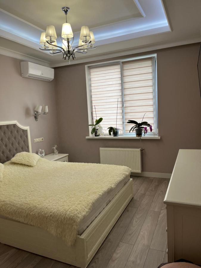 Apartament In The Center Of Chisinau Exterior foto