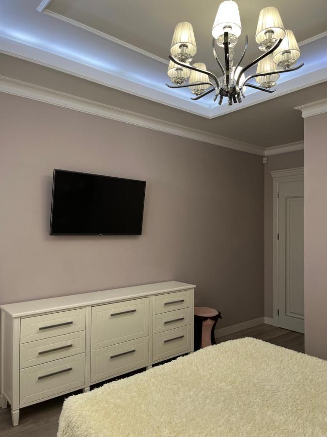 Apartament In The Center Of Chisinau Exterior foto