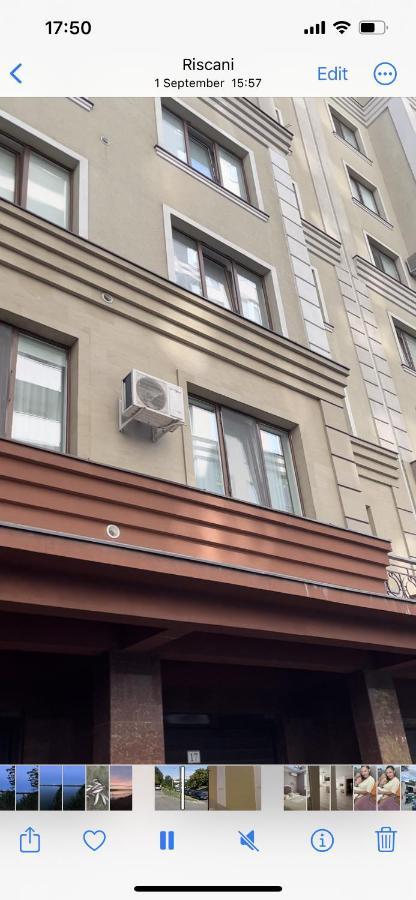 Apartament In The Center Of Chisinau Exterior foto